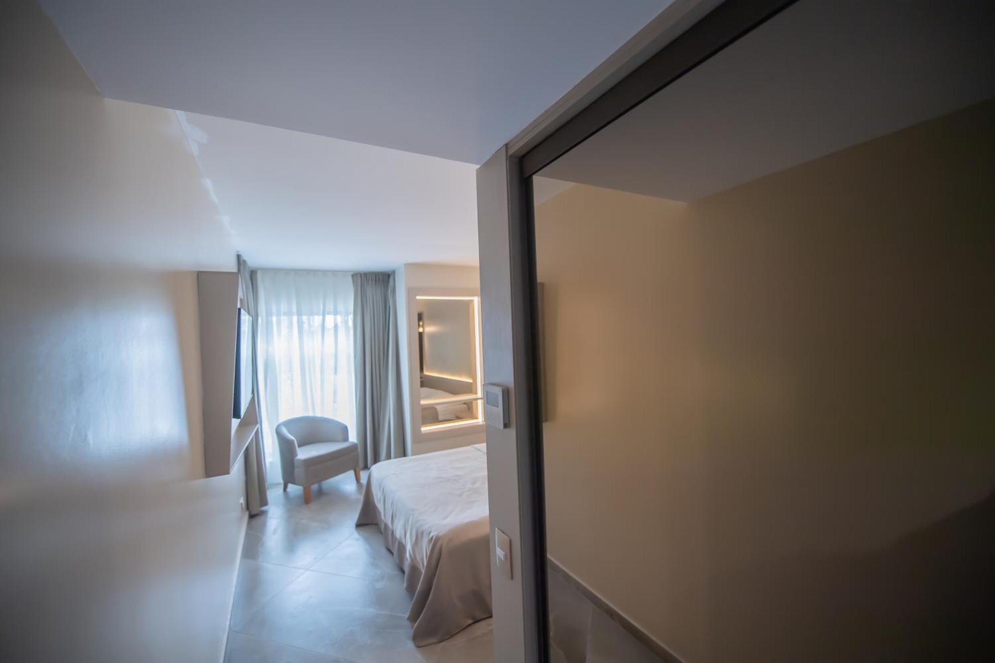 Hotel Atena*** Saturn Bagian luar foto
